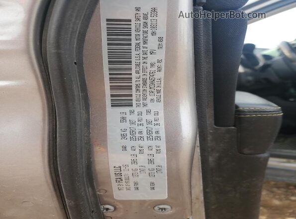 1C4PJMCSXHW574761 2017 JEEP CHEROKEE Silver Սալոնի 360 աստիճան տեսք