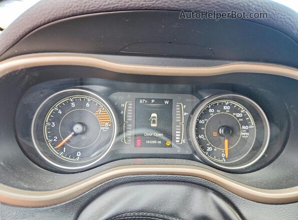 1C4PJMCX0JD548800 2018 JEEP CHEROKEE Blue Vista del cuadro de instrumentos