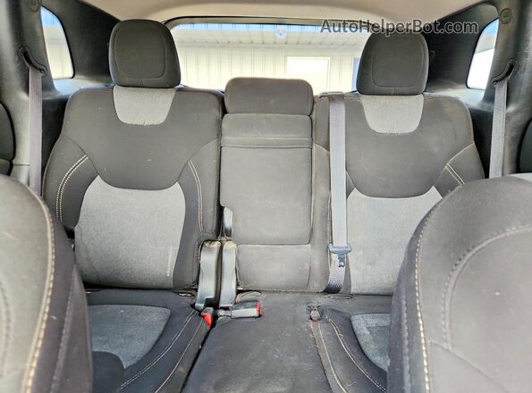 1C4PJMCX0JD548800 2018 JEEP CHEROKEE Blue Vista de los asientos traseros
