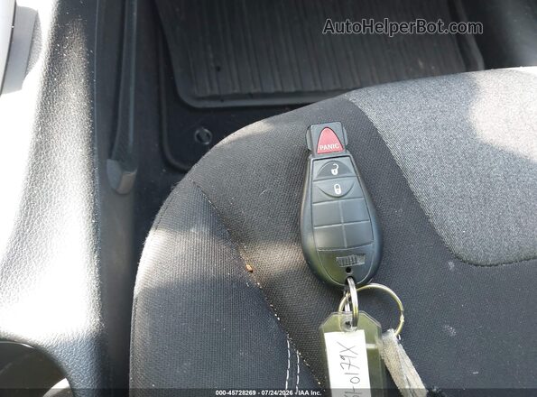 1C4PJMCX2JD585539 2018 JEEP CHEROKEE Silver Widok deski rozdzielczej
