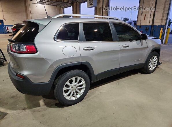 1C4PJMCX2KD396942 2019 JEEP CHEROKEE Серебряный Задняя правая четверть