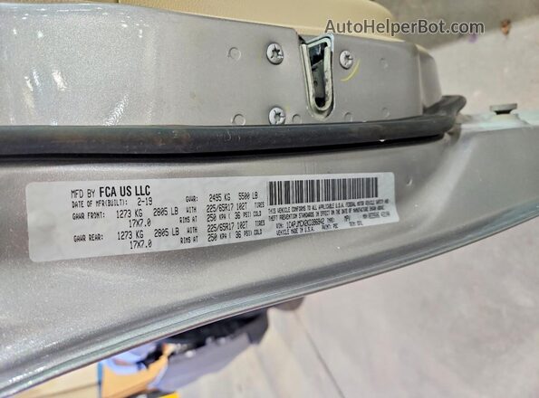 1C4PJMCX2KD396942 2019 JEEP CHEROKEE Серебряный Вид наклейки с VIN-кодом