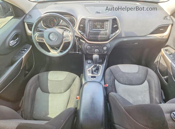 1C4PJMCX4JD541672 2018 JEEP CHEROKEE Black Dashboard view