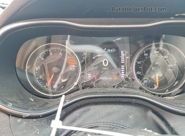 1C4PJMCX7KD155961 2019 JEEP CHEROKEE Silver Սարքավորումների վահանակի տեսք