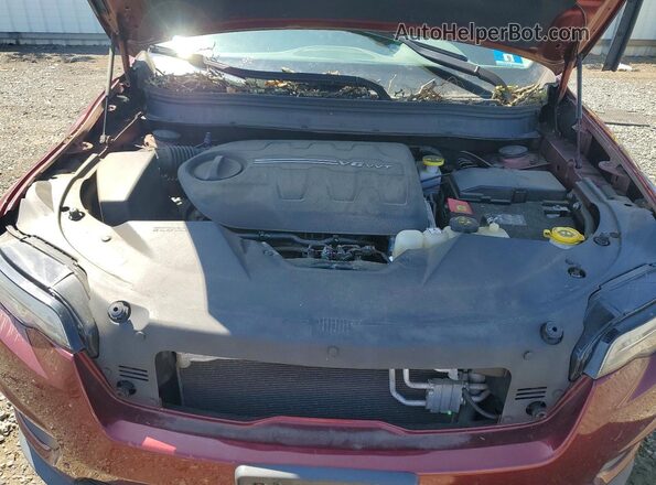 1C4PJMCX7KD230979 2019 JEEP CHEROKEE Brown ძრავის განყოფილების ხედი