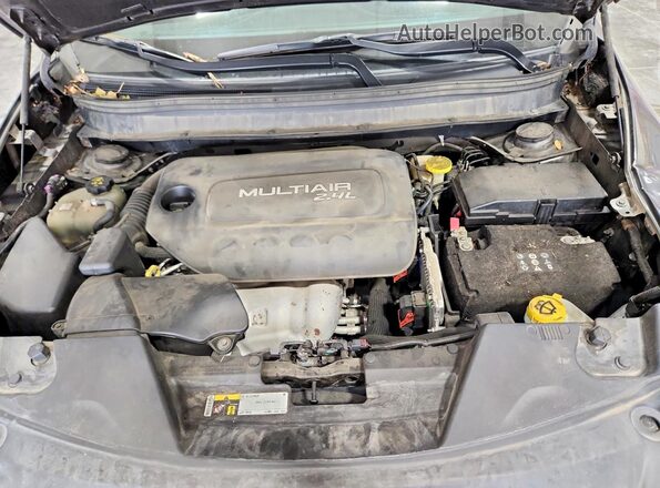1C4PJMDB2HW528033 2017 JEEP CHEROKEE Gray Widok wnętrza z tyłu