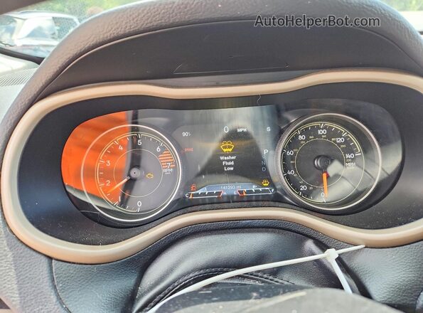 1C4PJMDB9HW658178 2017 JEEP CHEROKEE White Սարքավորումների վահանակի տեսք