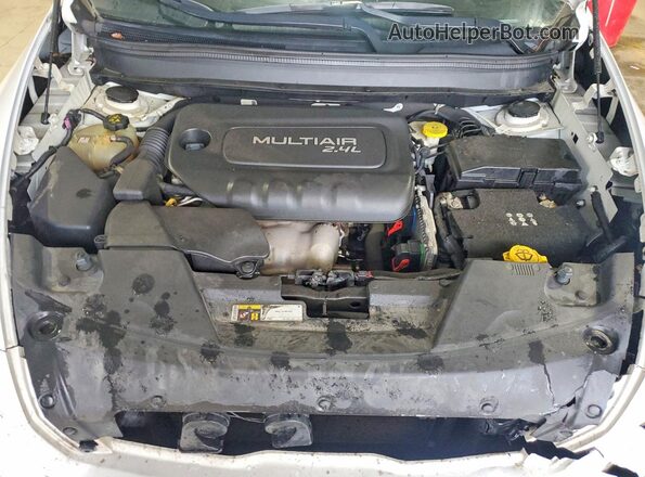 1C4PJMDB9HW665969 2017 JEEP CHEROKEE White Engine compartment view