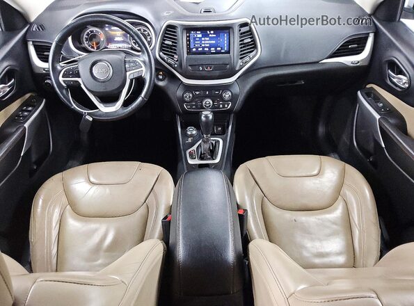 1C4PJMDB9JD548913 2018 JEEP CHEROKEE White Widok deski rozdzielczej