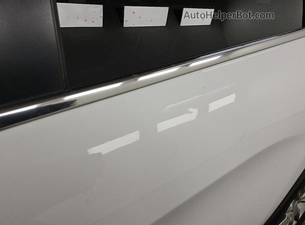 1C4PJMDB9JD548913 2018 JEEP CHEROKEE White 
