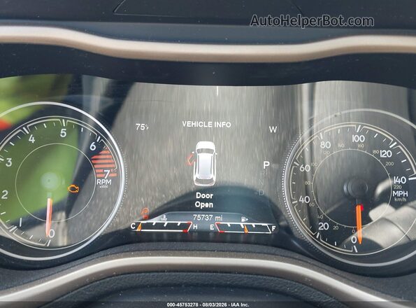 1C4PJMDBXHW638554 2017 JEEP CHEROKEE Red Հետևի նստատեղերի տեսք