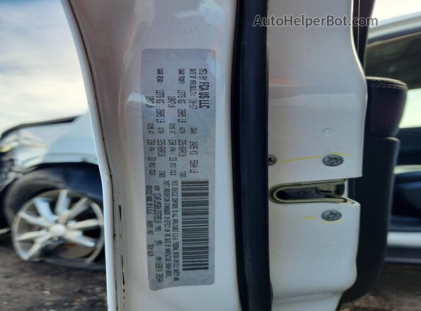 1C4PJMDBXJD579510 2018 JEEP CHEROKEE Белый Вид наклейки с VIN-кодом