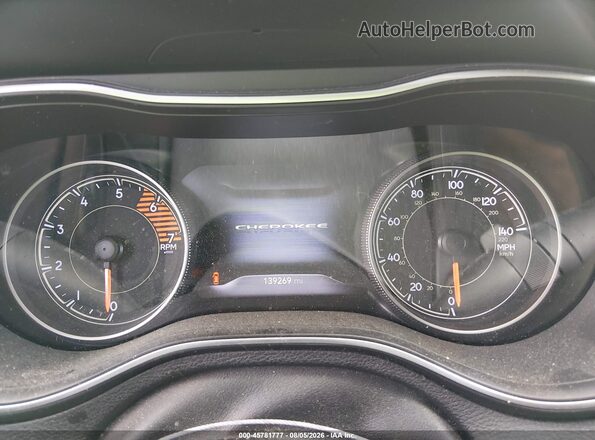 1C4PJMDN0KD117694 2019 JEEP CHEROKEE White Widok tylnych siedzeń