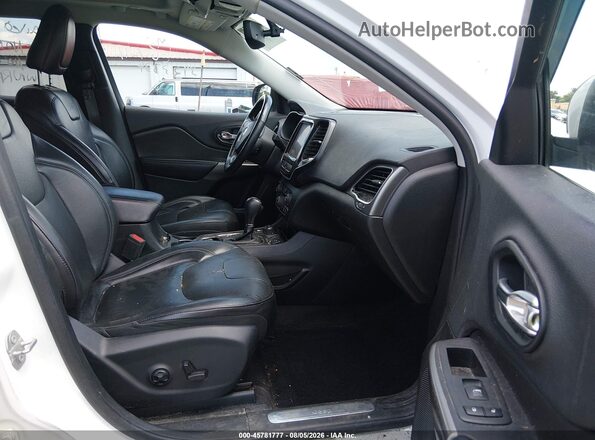 1C4PJMDN0KD117694 2019 JEEP CHEROKEE White Widok wnętrza z przodu