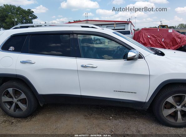 1C4PJMDN0KD117694 2019 JEEP CHEROKEE White Widok wnętrza z tyłu
