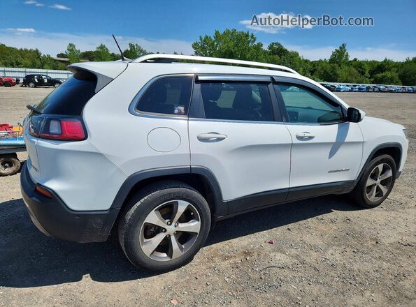 1C4PJMDN1KD180318 2019 JEEP CHEROKEE Белый Задняя правая четверть