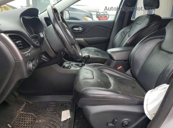 1C4PJMDN3KD179607 2019 JEEP CHEROKEE Gray Widok wnętrza z przodu