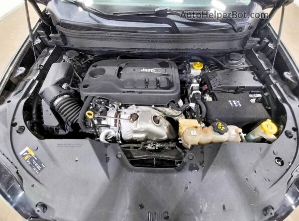 1C4PJMDN3KD179705 2019 JEEP CHEROKEE Серый Вид подкапотного пространства