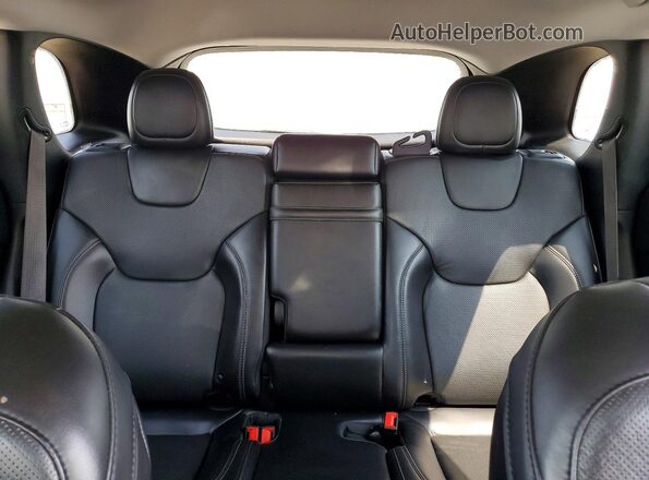 1C4PJMDN4KD320653 2019 JEEP CHEROKEE Red Vista de los asientos traseros