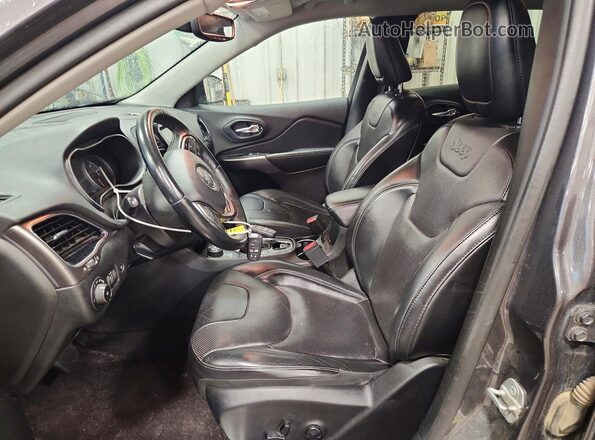 1C4PJMDN5KD180628 2019 JEEP CHEROKEE Серый Вид салона спереди