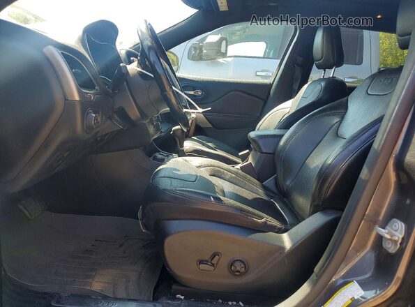 1C4PJMDNXLD570688 2020 JEEP CHEROKEE Gray Vista interior delantera