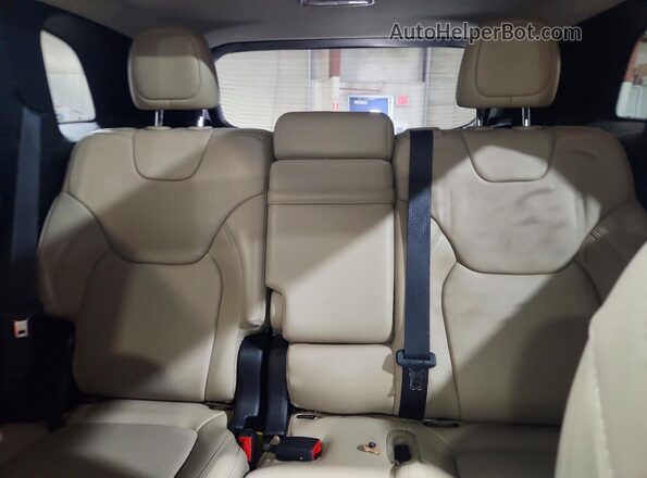 1C4PJMDS0HW636215 2017 JEEP CHEROKEE Белый Вид задних сидений