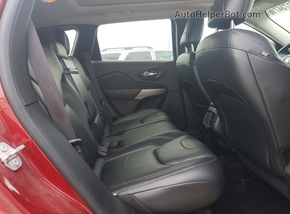 1C4PJMDS1HW594301 2017 JEEP CHEROKEE Burgundy Widok wnętrza z tyłu