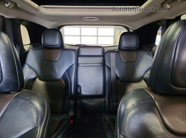 1C4PJMDS3GW226619 2016 JEEP CHEROKEE White Rear seats view