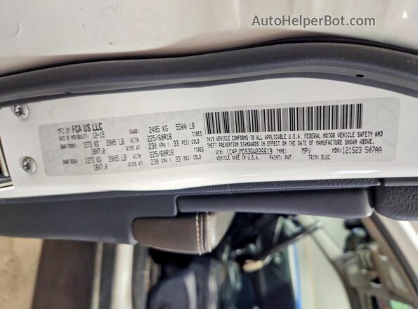 1C4PJMDS3GW226619 2016 JEEP CHEROKEE White 360 interior view