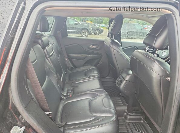 1C4PJMDS3HW505005 2017 JEEP CHEROKEE Black უკანა სავარძლების ხედი