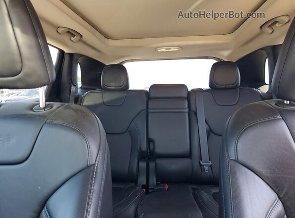 1C4PJMDS6HD228331 2017 JEEP CHEROKEE Black Հետևի նստատեղերի տեսք