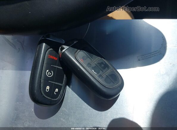 1C4PJMDS7GW286807 2016 JEEP CHEROKEE Черный Вид панели приборов