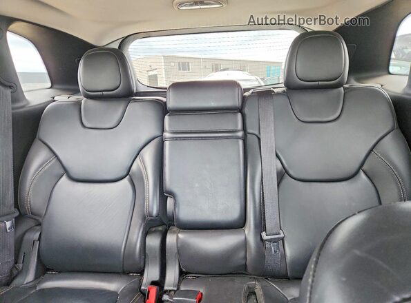 1C4PJMDSXGW374802 2016 JEEP CHEROKEE White Widok tylnych siedzeń