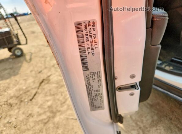 1C4PJMDX0MD167502 2021 JEEP CHEROKEE White Widok wnętrza 360 stopni