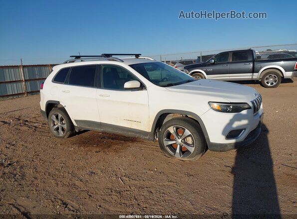 1C4PJMDX2KD197792 2019 JEEP CHEROKEE White Rear interior view