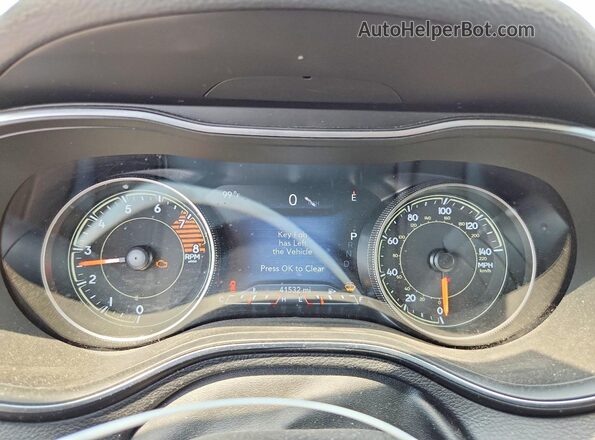 1C4PJMDX2LD579757 2020 JEEP CHEROKEE Black ხელსაწყოთა პანელის ხედი