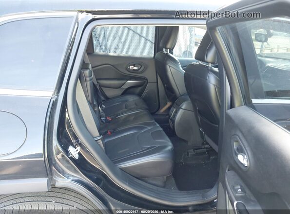 1C4PJMDX3KD369733 2019 JEEP CHEROKEE Черный Вид наклейки с VIN-кодом