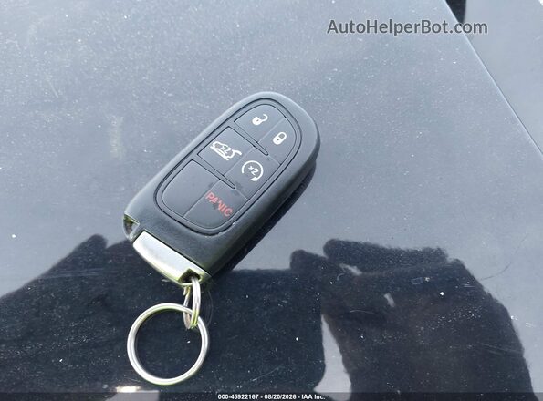 1C4PJMDX3KD369733 2019 JEEP CHEROKEE Черный Вид панели приборов