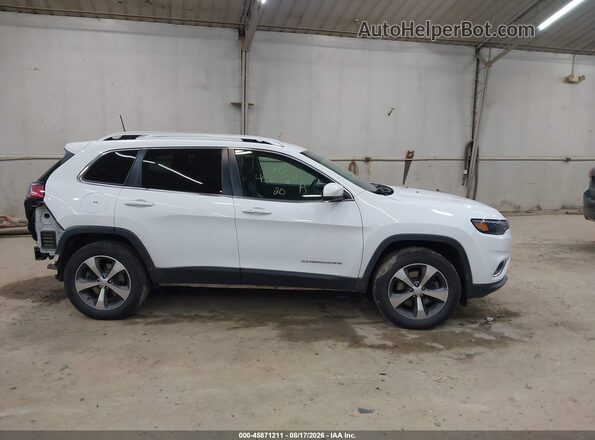 1C4PJMDX3LD647581 2020 JEEP CHEROKEE White Widok wnętrza z tyłu