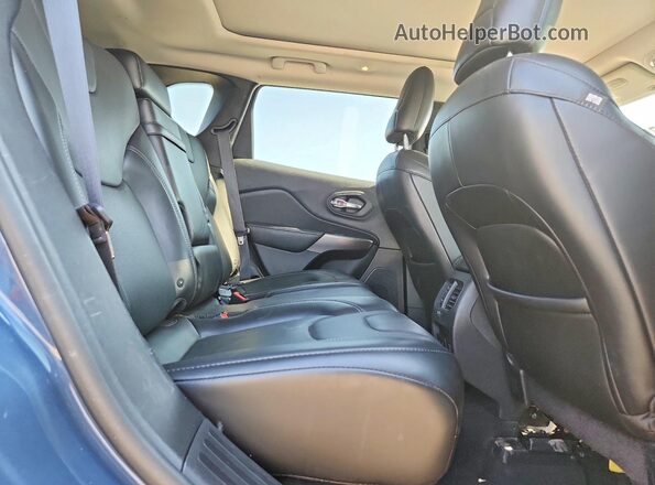 1C4PJMDX4KD394088 2019 JEEP CHEROKEE Синий Вид задней части салона