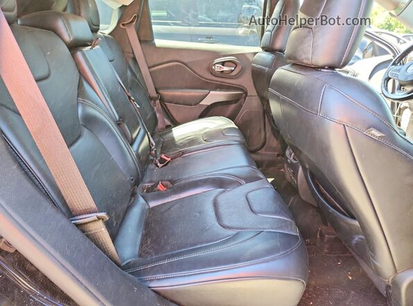 1C4PJMDX4KD446142 2019 JEEP CHEROKEE Black Вид задньої частини салону