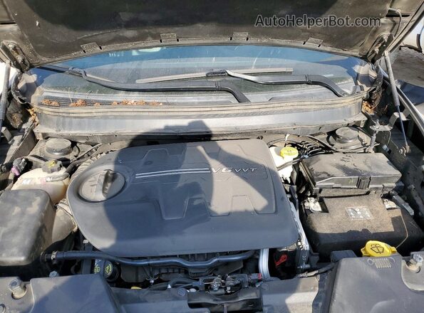 1C4PJMDX5JD521736 2018 JEEP CHEROKEE Black უკანა სალონის ხედი
