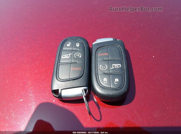 1C4PJMDX7KD377950 2019 JEEP CHEROKEE Red Widok deski rozdzielczej