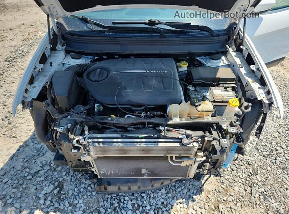 1C4PJMDX9KD391297 2019 JEEP CHEROKEE White ძრავის განყოფილების ხედი