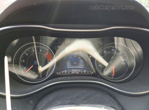 1C4PJMDX9LD563894 2020 JEEP CHEROKEE Red Instrument cluster view