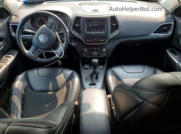 1C4PJMLB0KD256375 2019 JEEP CHEROKEE Угольный Вид панели приборов