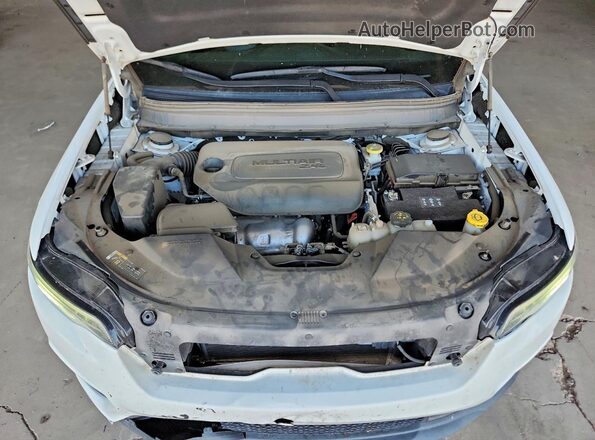 1C4PJMLB0LD619971 2020 JEEP CHEROKEE White Շարժիչի բաժամունքի տեսք