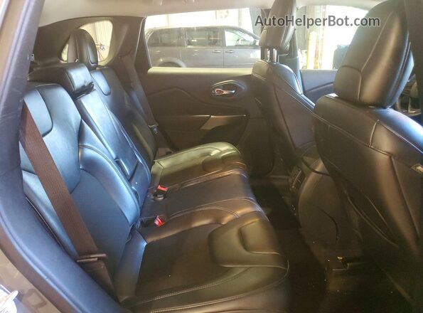 1C4PJMLB1LD609689 2020 JEEP CHEROKEE Gray უკანა სალონის ხედი