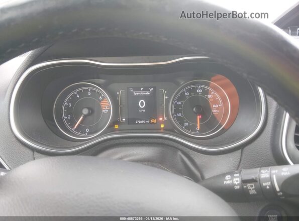 1C4PJMLB2KD161669 2019 JEEP CHEROKEE Gray Vista de los asientos traseros