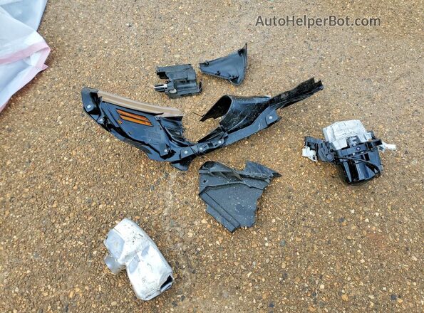 1C4PJMLB2LD603478 2020 JEEP CHEROKEE Gray ძრავის განყოფილების ხედი